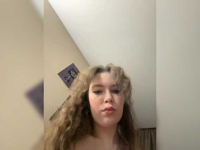 LadyEmily live cam on BongaCams