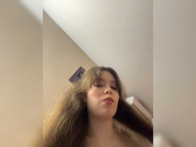 LadyEmily live cam