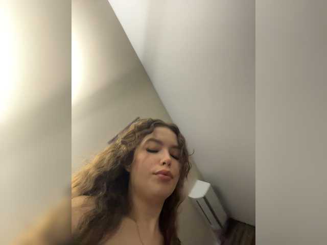go to chat with YourLadyyy