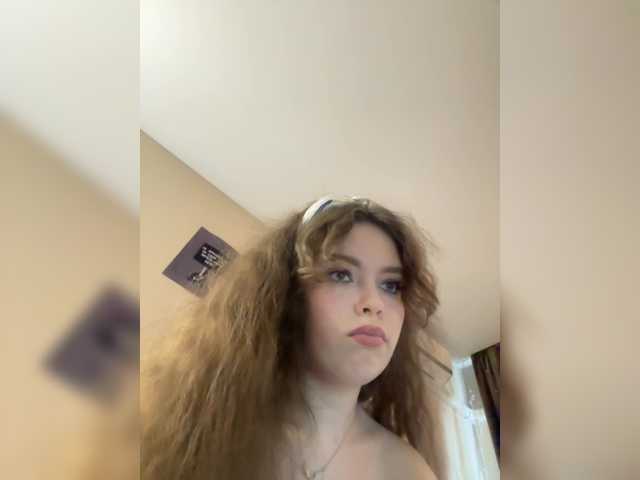 LadyEmily live cam on BongaCams