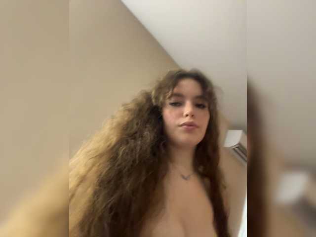 LadyEmily live cam on BongaCams