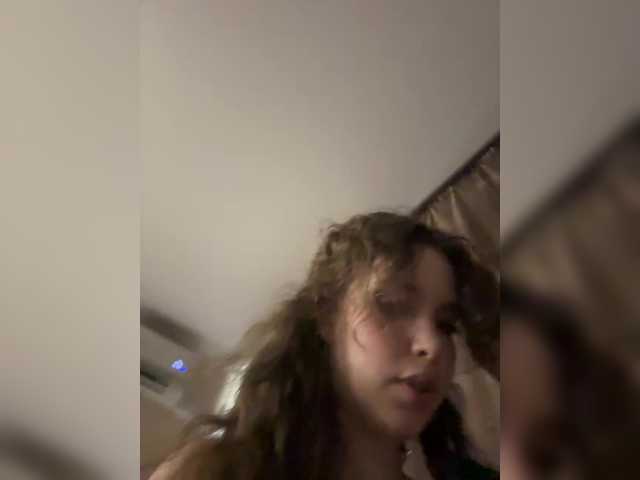 LadyEmily live cam on BongaCams