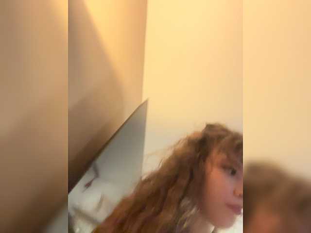 LadyEmily live cam on BongaCams