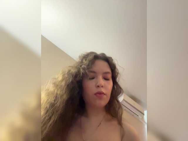 LadyEmily live cam on BongaCams
