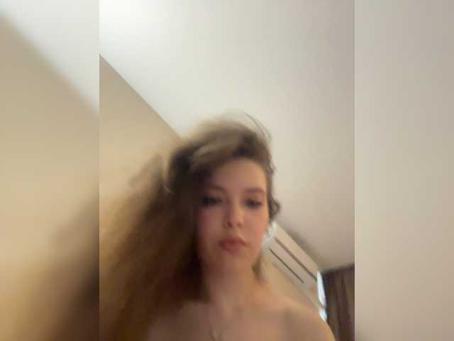 LadyEmily live cam on BongaCams