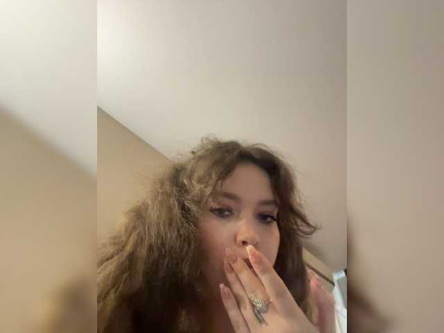 LadyEmily live cam on BongaCams