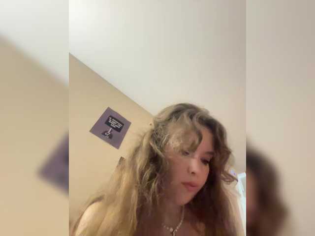 LadyEmily live webcam show
