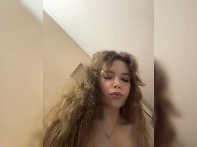 LadyEmily live cam on BongaCams
