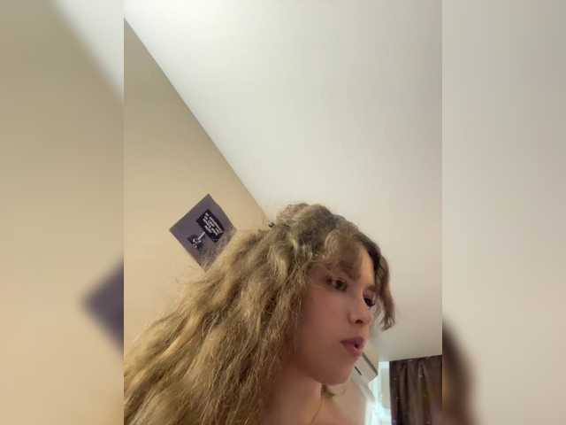 LadyEmily live cam