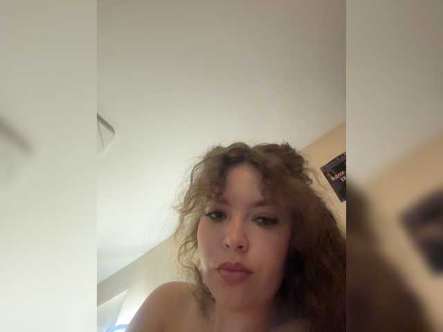 LadyEmily live cam on BongaCams