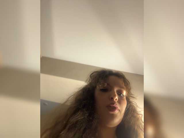 LadyEmily live cam on BongaCams