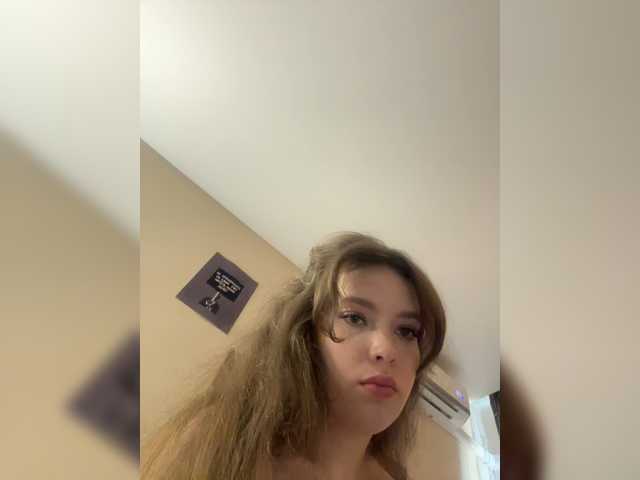 LadyEmily live cam on BongaCams