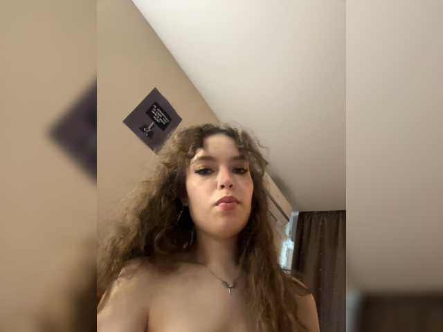 LadyEmily live cam on BongaCams