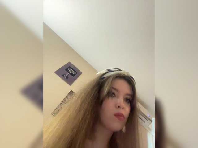 LadyEmily live cam on BongaCams