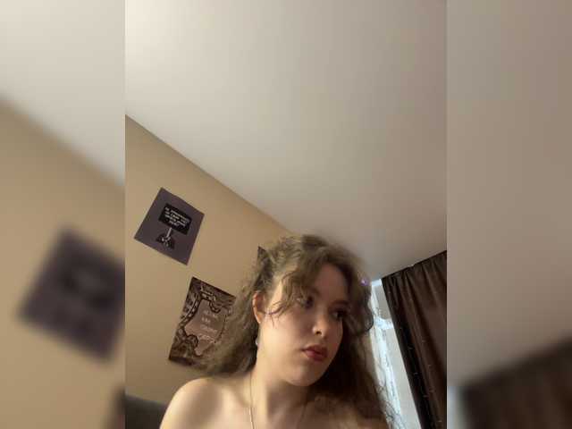LadyEmily live cam on BongaCams