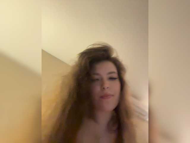 LadyEmily live cam on BongaCams