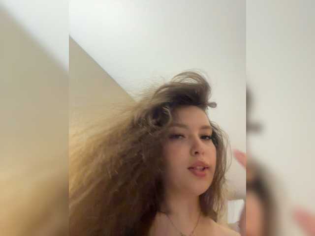 LadyEmily live cam on BongaCams