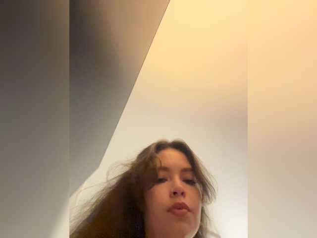 Live трансляция YourLadyyy - slutnetki.online