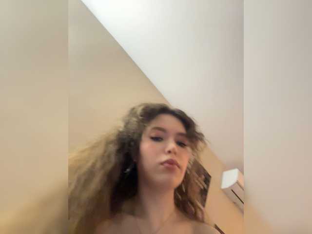 LadyEmily live cam on BongaCams