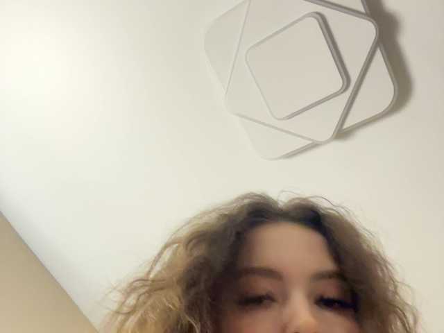  LadyEmily chat room