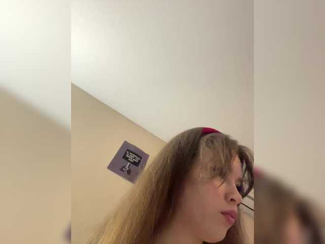 LadyEmily live cam on BongaCams