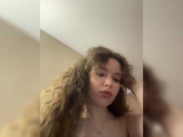LadyEmily live cam on BongaCams