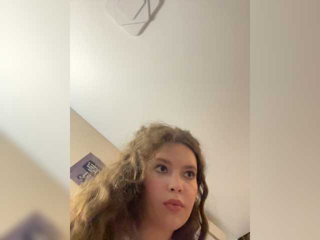 Live трансляция YourLadyyy - slutnetki.online