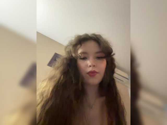 LadyEmily live cam on BongaCams