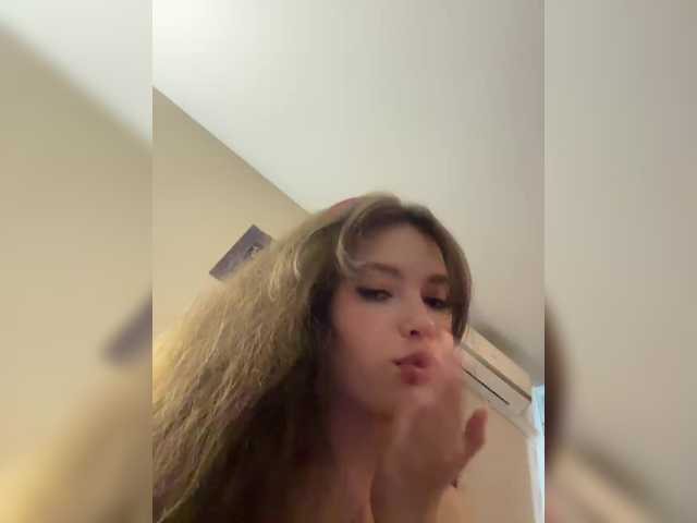 LadyEmily live cam on BongaCams