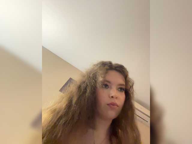 LadyEmily live cam on BongaCams
