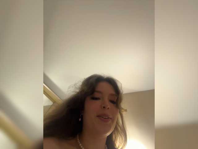 LadyEmily live cam on BongaCams