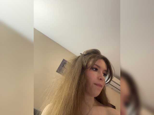 LadyEmily live cam on BongaCams