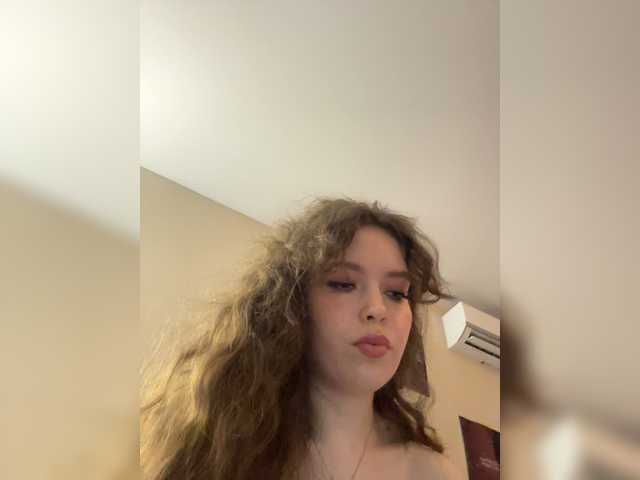 LadyEmily live cam on BongaCams