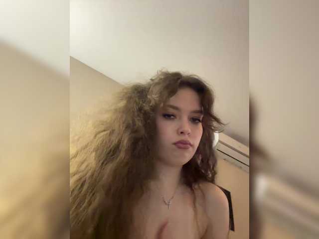 LadyEmily live cam on BongaCams