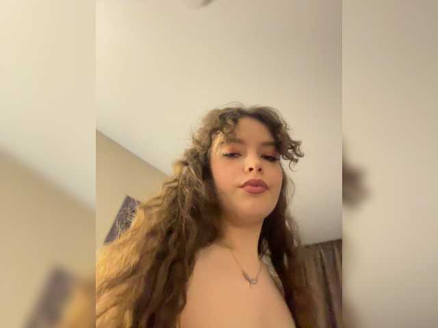 LadyEmily live cam on BongaCams