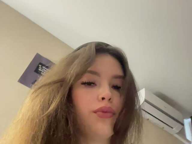  LadyEmily chat room