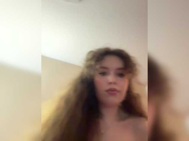 LadyEmily live cam on BongaCams