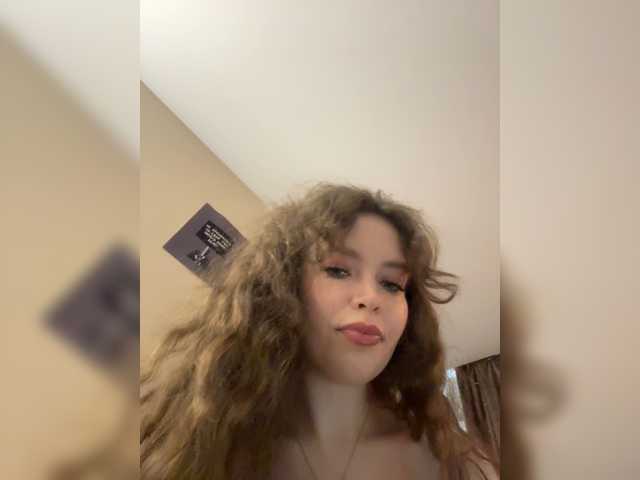 LadyEmily live cam on BongaCams