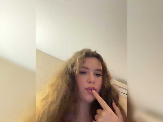 LadyEmily live cam on BongaCams