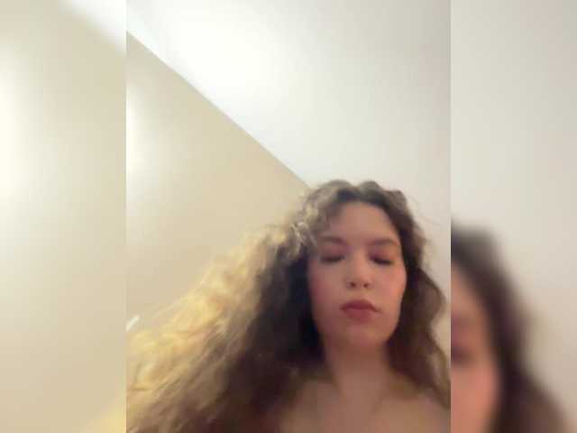 LadyEmily live cam on BongaCams