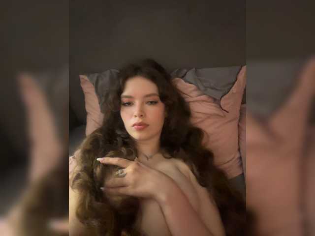 LadyEmily live cam on BongaCams