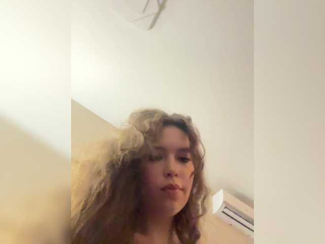 LadyEmily live cam on BongaCams