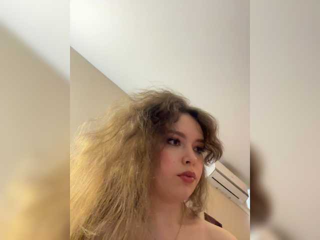 LadyEmily live cam on BongaCams