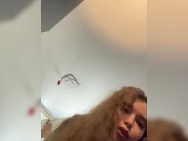 LadyEmily live cam on BongaCams