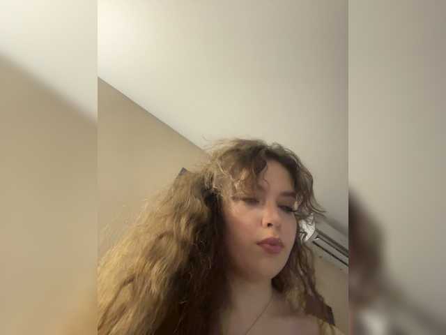 LadyEmily live cam on BongaCams