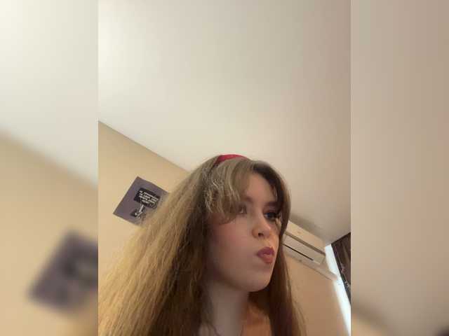 LadyEmily live cam on BongaCams