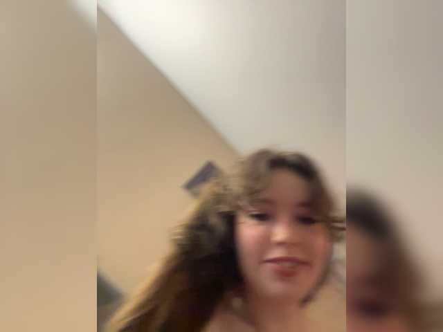 LadyEmily live cam on BongaCams