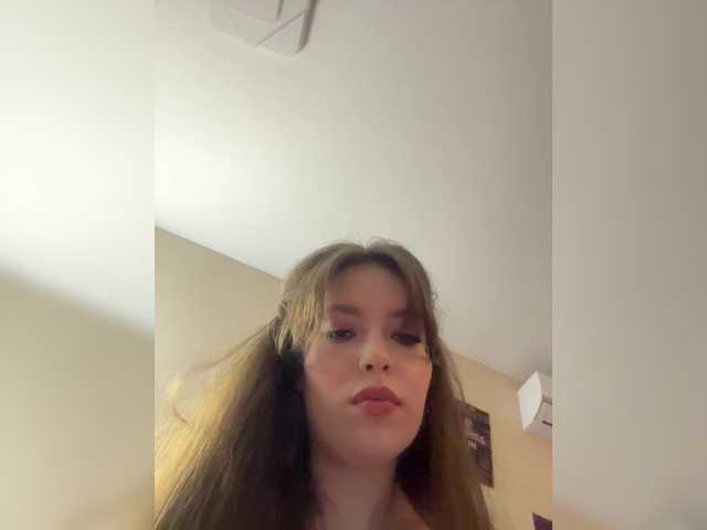 LadyEmily live cam on BongaCams