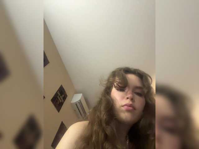 LadyEmily live webcam show
