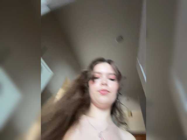 LadyEmily live cam on BongaCams